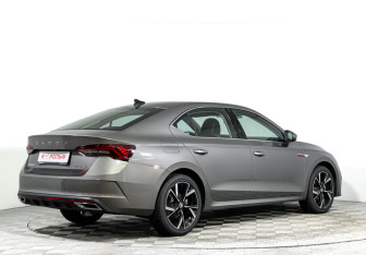 Новый Skoda Octavia Liftback 2025 (7 фото)