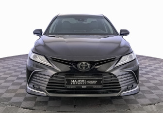 Подержанный автомобиль Toyota Camry Sedan 2021 года (2 фото)