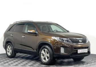 Подержанный автомобиль Kia Sorento 2020 года (3 фото)