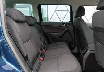 Подержанный автомобиль Skoda Yeti 2012 года (20 фото)