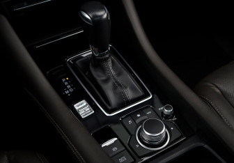 Подержанный автомобиль Mazda 6 Sedan 2019 года (15 фото)