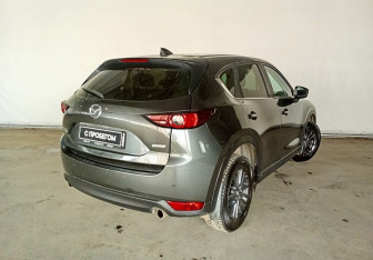 Подержанный автомобиль Mazda CX-5 2019 года (4 фото)