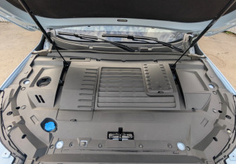 Подержанный автомобиль Exeed LX 2023 года (9 фото)