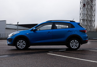 Подержанный автомобиль Kia Rio Hatchback 2019 года (12 фото)