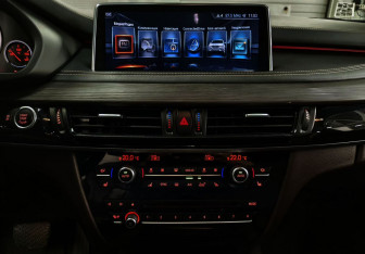 Подержанный автомобиль BMW X5 2017 года (28 фото)