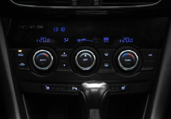Подержанный автомобиль Mazda 6 Sedan 2013 года (22 фото)