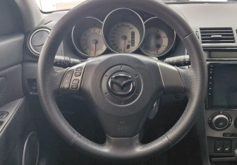 Подержанный автомобиль Mazda 3 Hatchback 2007 года (11 фото)