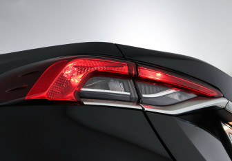 Подержанный автомобиль Toyota Corolla Sedan 2021 года (7 фото)