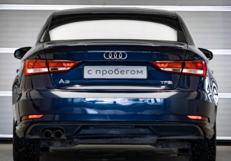 Подержанный автомобиль Audi A3 Sedan 2016 года (5 фото)