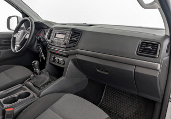 Подержанный автомобиль Volkswagen Amarok 2018 года (11 фото)