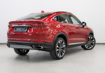Подержанный автомобиль Geely Tugella 2022 года (5 фото)