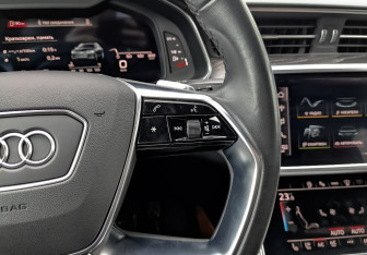 Подержанный автомобиль Audi A6 Sedan 2022 года (29 фото)