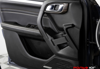 Подержанный автомобиль Haval Dargo 2023 года (18 фото)