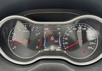 Подержанный автомобиль FAW Besturn X80 2018 года (13 фото)