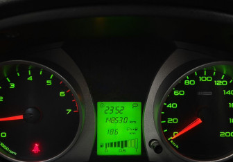 Подержанный автомобиль LADA (ВАЗ) Granta Sedan 2012 года (12 фото)