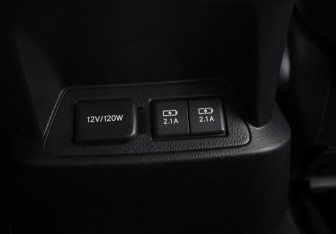 Подержанный автомобиль Lexus ES 2019 года (18 фото)