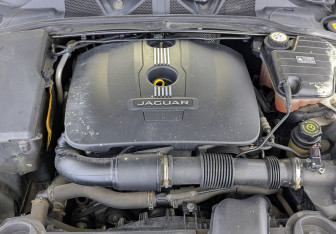 Подержанный автомобиль Jaguar XF Sedan 2013 года (9 фото)