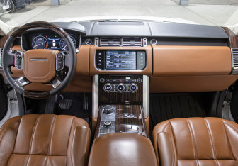 Подержанный автомобиль Land Rover Range Rover 2013 года (14 фото)