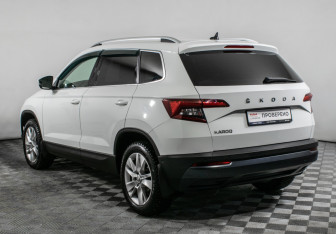 Подержанный автомобиль Skoda Karoq 2020 года (7 фото)