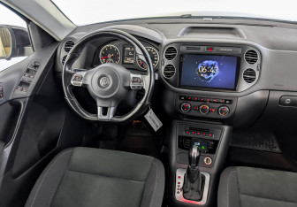 Подержанный автомобиль Volkswagen Tiguan 2016 года (29 фото)