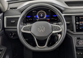 Подержанный автомобиль Volkswagen Teramont 2023 года (22 фото)