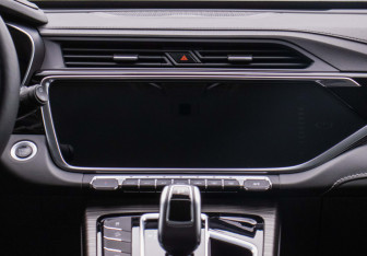 Подержанный автомобиль Geely Atlas Pro 2021 года (14 фото)
