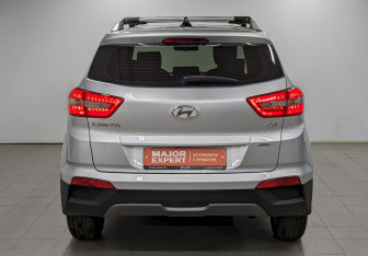 Подержанный автомобиль Hyundai Creta 2017 года (6 фото)