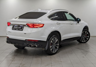 Подержанный автомобиль Geely Tugella 2023 года (5 фото)