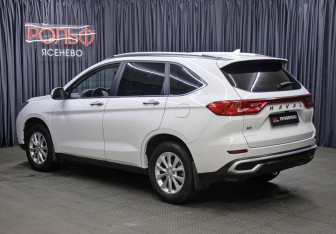 Подержанный автомобиль Haval M6 2023 года (7 фото)