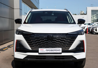 Подержанный автомобиль Changan CS55PLUS 2024 года (2 фото)