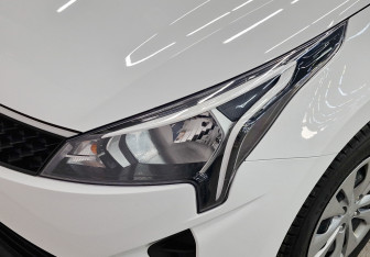 Подержанный автомобиль Kia Rio Sedan 2021 года (11 фото)