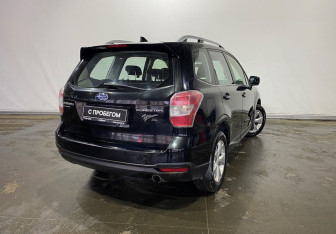 Подержанный автомобиль Subaru Forester Suv 2015 года (6 фото)