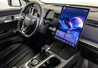 Подержанный автомобиль Jaecoo J7 2023 года (9 фото)