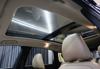 Подержанный автомобиль Infiniti QX50 2018 года (21 фото)