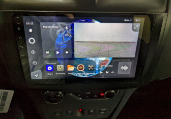 Подержанный автомобиль Renault Sandero 2016 года (25 фото)