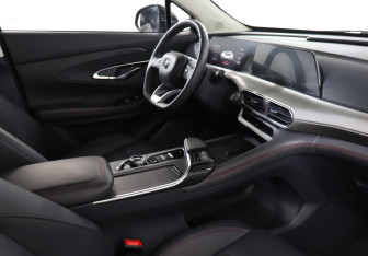 Подержанный автомобиль Changan UNI-T 2023 года (9 фото)