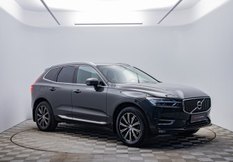 Подержанный автомобиль Volvo XC60 2018 года (3 фото)