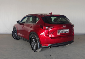 Подержанный автомобиль Mazda CX-5 2020 года (4 фото)