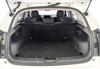 Подержанный автомобиль Haval Jolion 2023 года (10 фото)