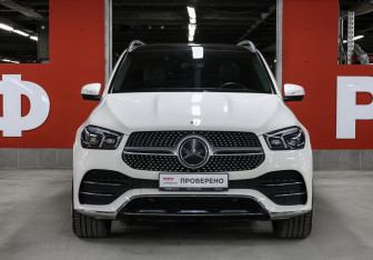 Подержанный автомобиль Mercedes-Benz GLE 2019 года (2 фото)