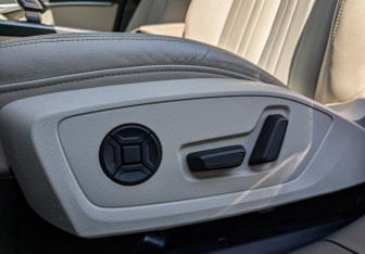 Подержанный автомобиль Audi A6 Sedan 2019 года (27 фото)