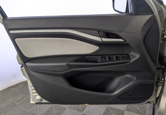 Подержанный автомобиль LADA (ВАЗ) Vesta Wagon 2018 года (19 фото)