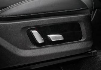 Подержанный автомобиль Tank 500 2023 года (10 фото)