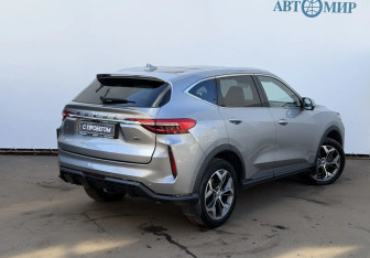 Подержанный автомобиль Haval F7 2022 года (5 фото)