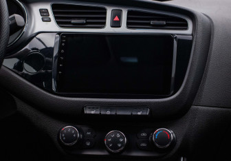 Подержанный автомобиль Kia Ceed Wagon 2012 года (14 фото)