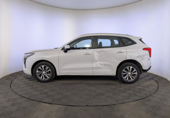 Подержанный автомобиль Haval Jolion 2023 года (8 фото)