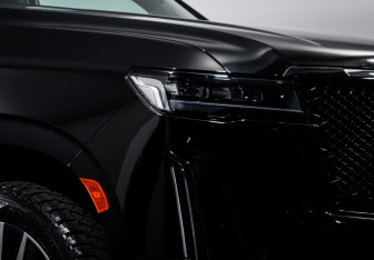 Подержанный автомобиль Cadillac Escalade Suv 2022 года (16 фото)