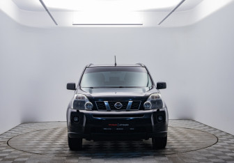 Подержанный автомобиль Nissan X-Trail 2008 года (2 фото)