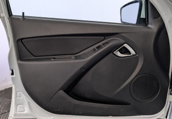 Подержанный автомобиль LADA (ВАЗ) Granta Sedan 2025 года (19 фото)