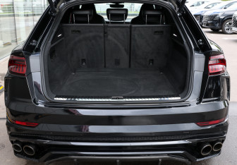 Подержанный автомобиль Audi SQ8 2022 года (9 фото)